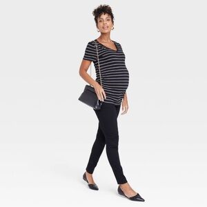 NWT Black Maternity skinny jean Isabel & Ingrid